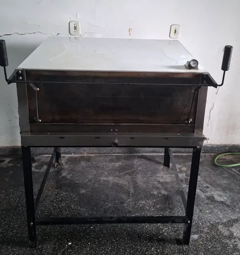 Forno 4 pedra a gás