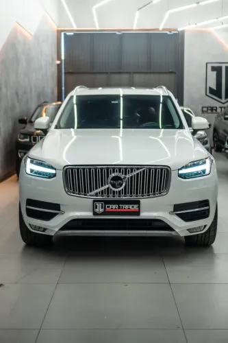 Volvo XC 90 D-5 Inscription 2.0 235cv Dies. 5P 2019