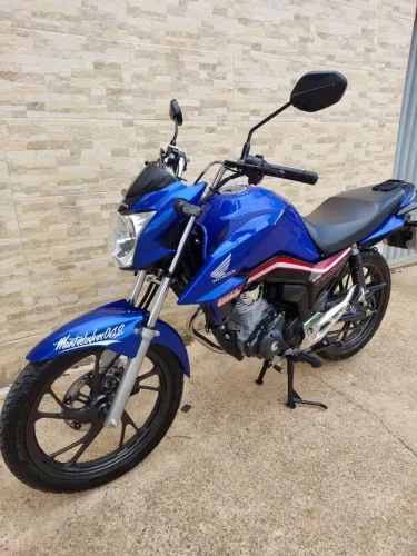 Vendo titan 160 muito nova