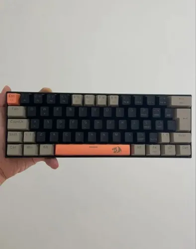 Teclado Lakshmi Redragon Gamer