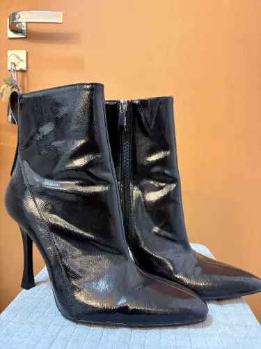 bota zara nunca usada