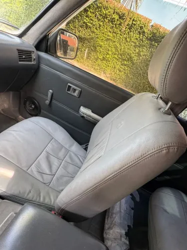 Toyota Hilux CD DX 4X4 3.0 8V 90cv Diesel 2003