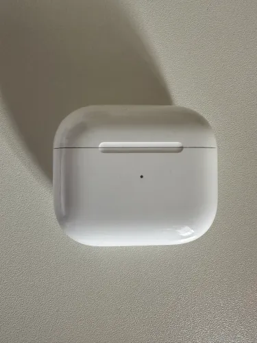AirPods 3ª geração com estojo de recarga Lightning Apple