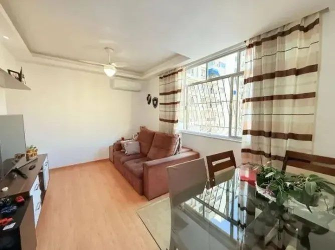 Bsurance Imobiliária Vende - Condomínio Ana Cláudia  Totalmente reformado