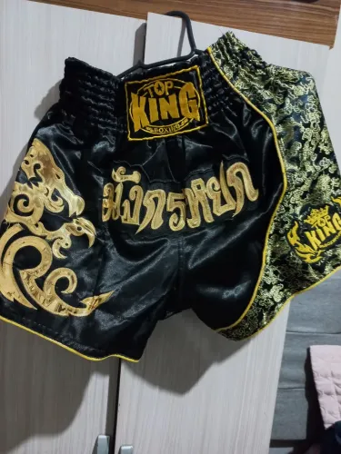 Bermuda Top king