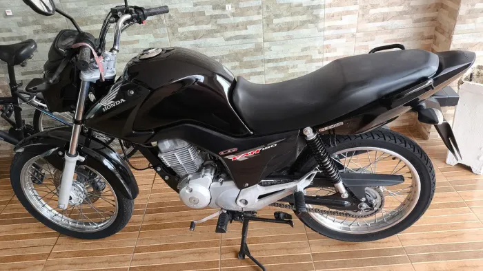 Fan 150 esdi em ótimo estado