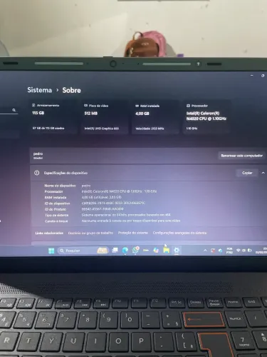 Notebook, pra sair logo, menor preço, Tem 6 dias de usado só!