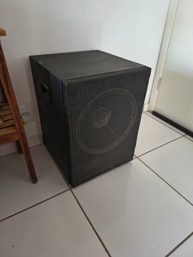Caixa Subwoofer Pasivo