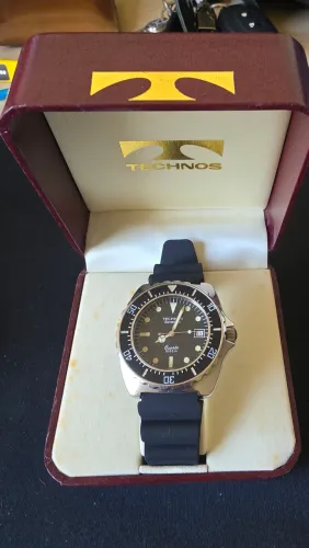 Technos Skydiver Quartz 1000m Vintage - ETA suíço - rigorosamente original