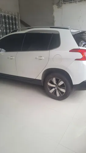 Peugeot 2008 Griffe 1.6 Turbo Flex 16V 5P Mec. 2016