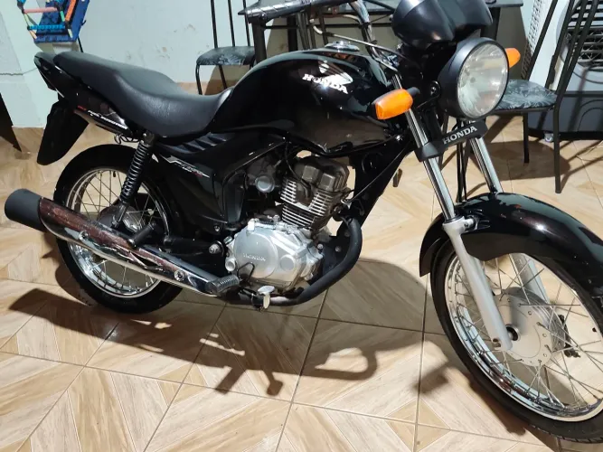 Vende-se Fan ESI 2011