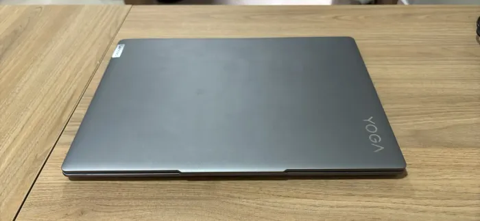 Notebook Yoga Slim i5 ultra