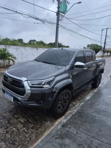 Toyota Hilux CD SRX Plus 4X4 2.8 TDI Die. Aut. 2024