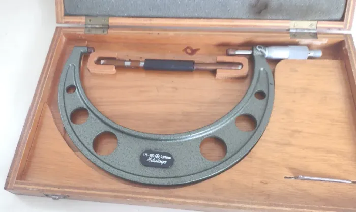 Micrômetro MITUTOYO 150 a 175 mm - ESTADO DE NOVO !! LEIA A DESCRIÇÃO