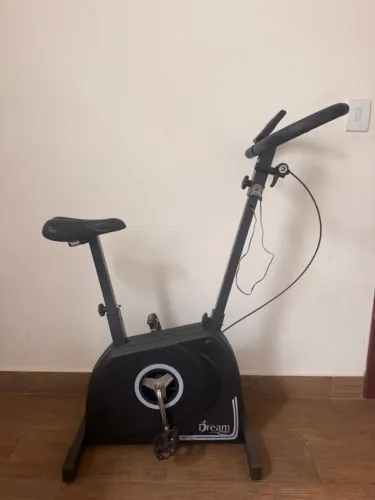 Bicicleta Ergométrica Dream Fitness