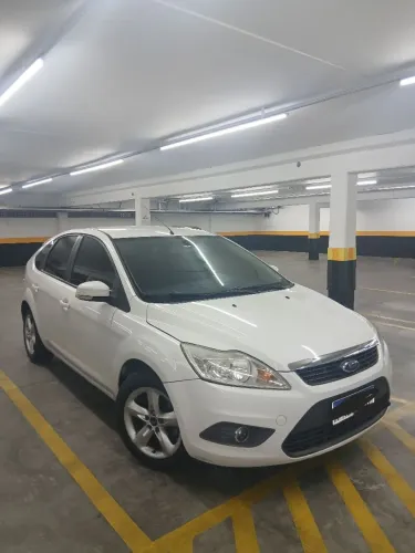 Ford Focus 1.6 S/se/se Plus Flex 8v/16v 5P 2013