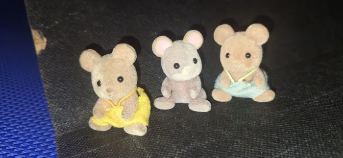 Sylvanian family _ 3 ratinhos 