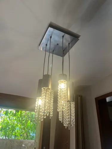 Lustre cristal (não é plástico)