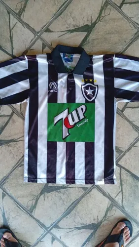 Camisa de futebol botafogo vintage