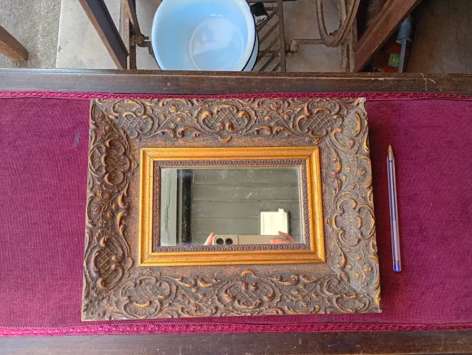 Espelho em madeira antiga (ref:175)