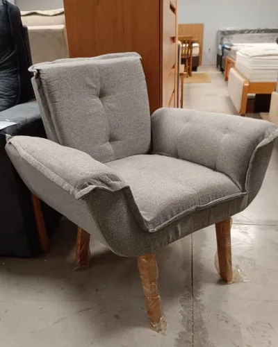Poltrona canada linho 3 cores disponíveis deixa o ambiente super elegante acabamento fino