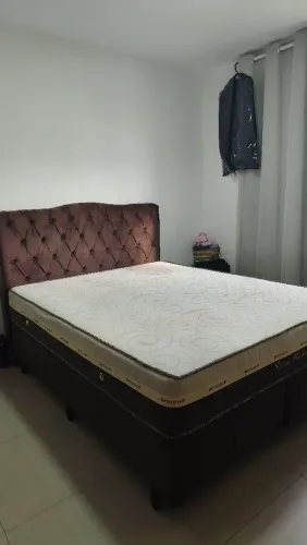 Cama queen + cabeceira