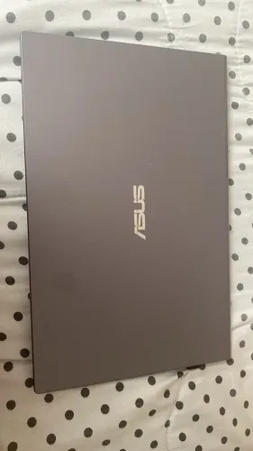 Notebook Asus em estado de novo