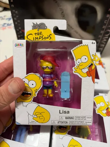 Adrien figure Jakks pacífic The Simpsons,Lisa 2,5? novo e importado 