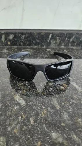 Óculos Oakley Gascan