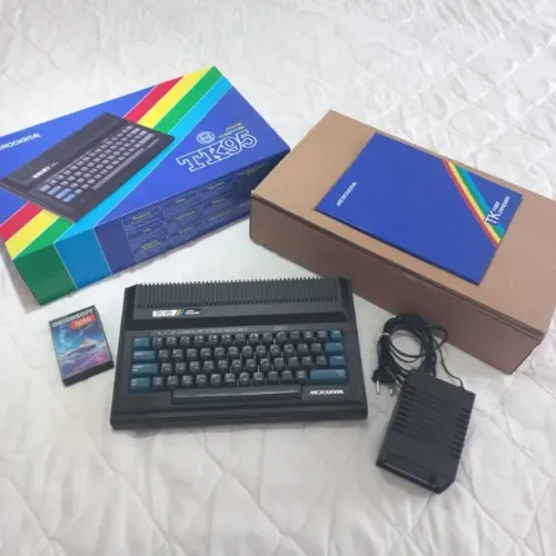 Raro TK 95 Microdigital com Caixa, Berço e Manual