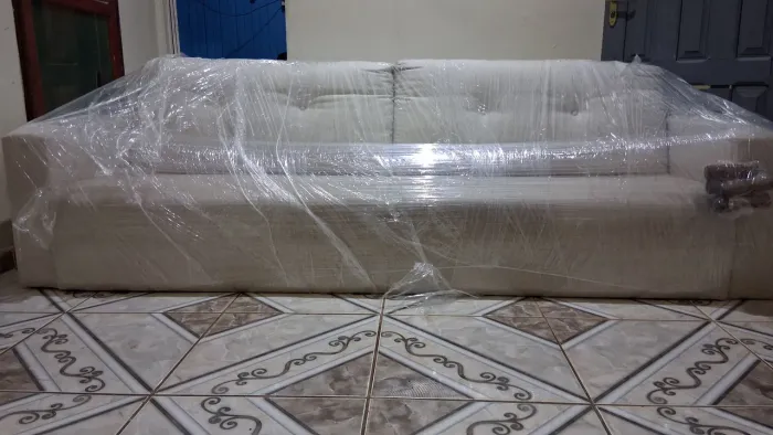 Sofá Herval 4 Lugares em Linho Bege - 2,30m Novo!!