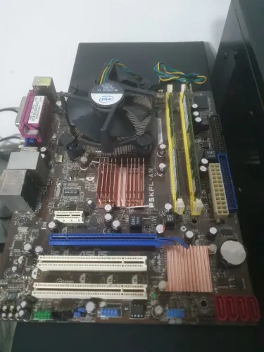 Kit placa mãe, processador e memória Intel E8400