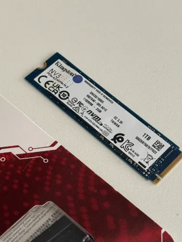 SSD M.2 NVMe 1TB PCIe 4.0 Kingston NV3 Leitura 6000 MB/s e Gravação 4000 MB/s