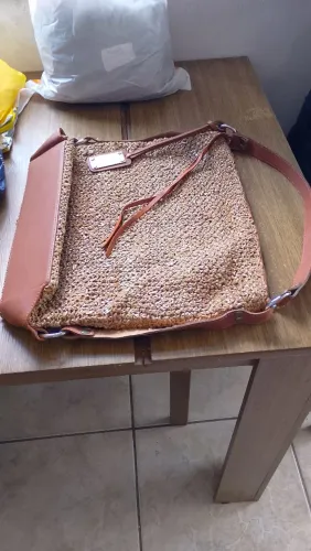 Bolsa da Lakrizia