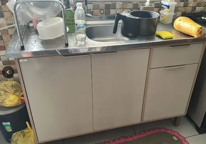 Balcão de pia com a pia 120cm