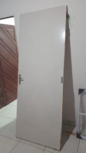 Porta com fechadura 