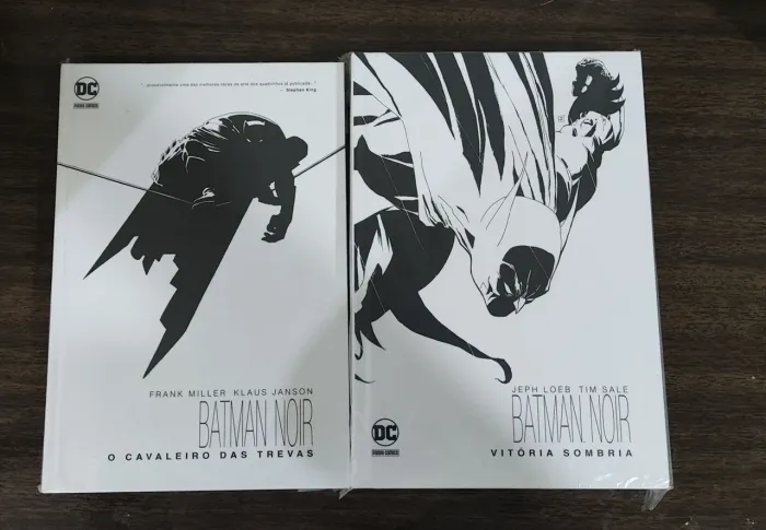 KIT BATMAN NOIR: O CAVALEIRO DAS TREVAS + VITÓRIA SOMBRIA