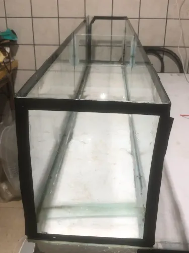 Aquario 130cm 65l + 2 hang on