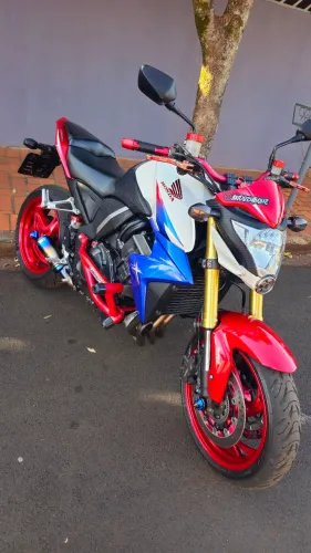 Cb1000r. 