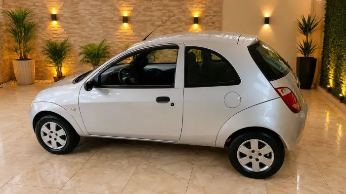 Ford KA 1.0i 3P 2005