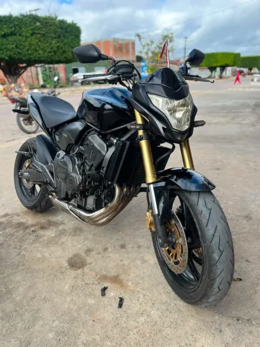 Hornet 600 2012