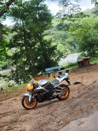 Cbr 600rr raio x 