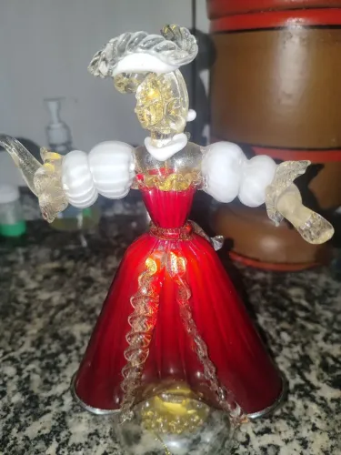Linda boneca bailarina em murano. RELÍQUIA!