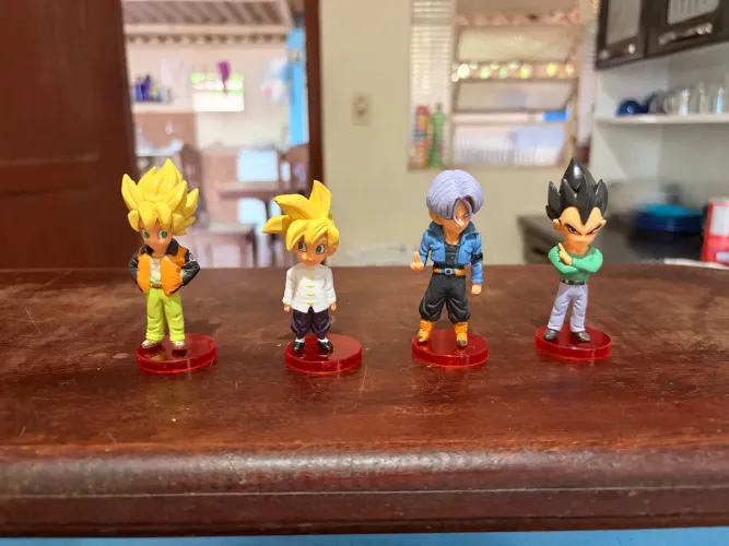 Bonecos de animes