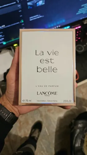 Perfume la vie est belle original lacrado Liquidação do Estoque Por Fechamento de Loja