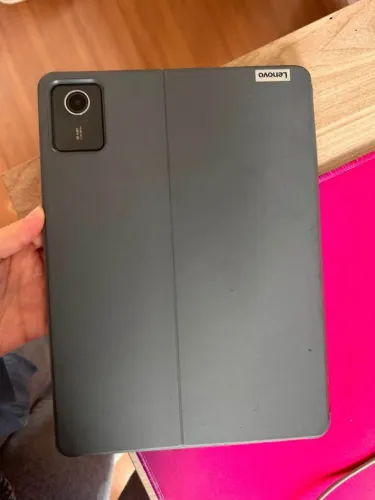 Lenovo Tab M11 4GB 128GB com caneta