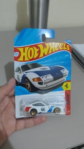 Hot Wheels FERRARI 365 GTB4 COMPETIZIONE Lacrado