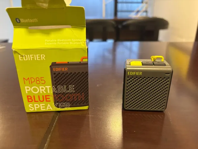 Caixa de som Edifier MP85