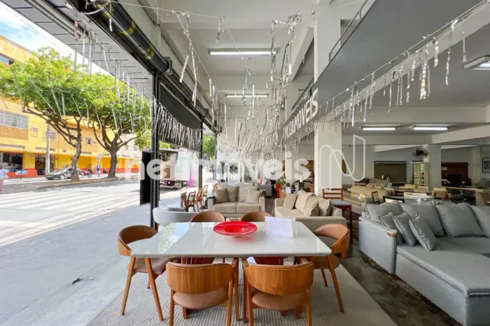 Loja Comercial no Horto 1080m²;