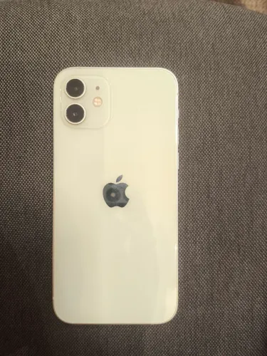 iPhone 12 em excelente condições 